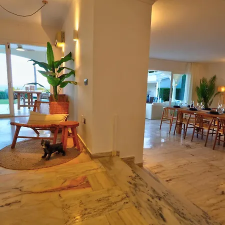 Palm, Amazing Views Villa